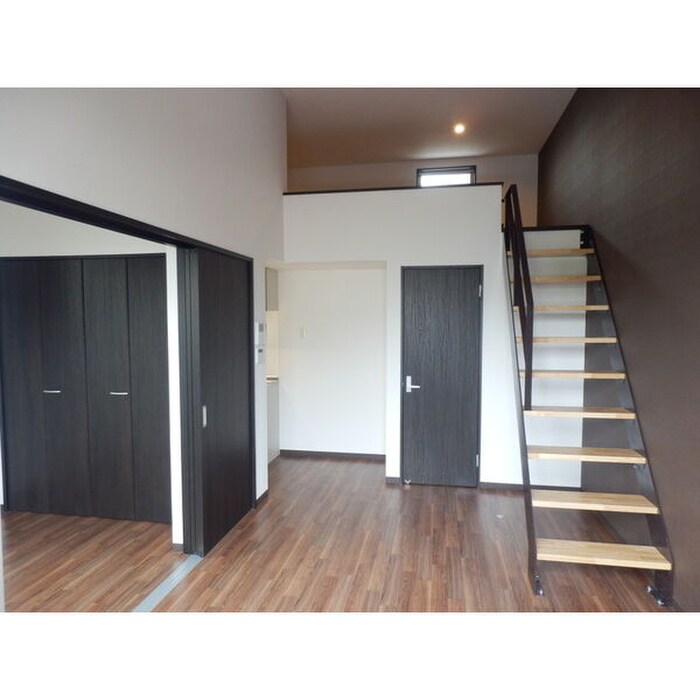 物件内観写真7　(居室)