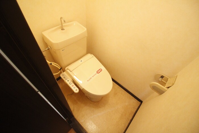 物件内観写真11　(トイレ)