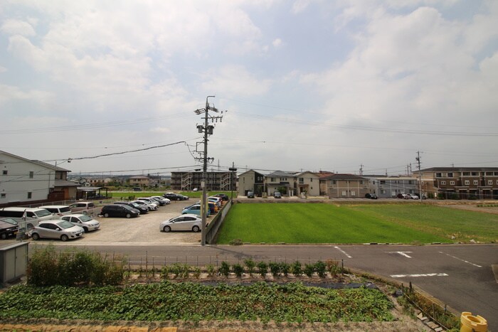 物件内観写真22　(室内からの展望)