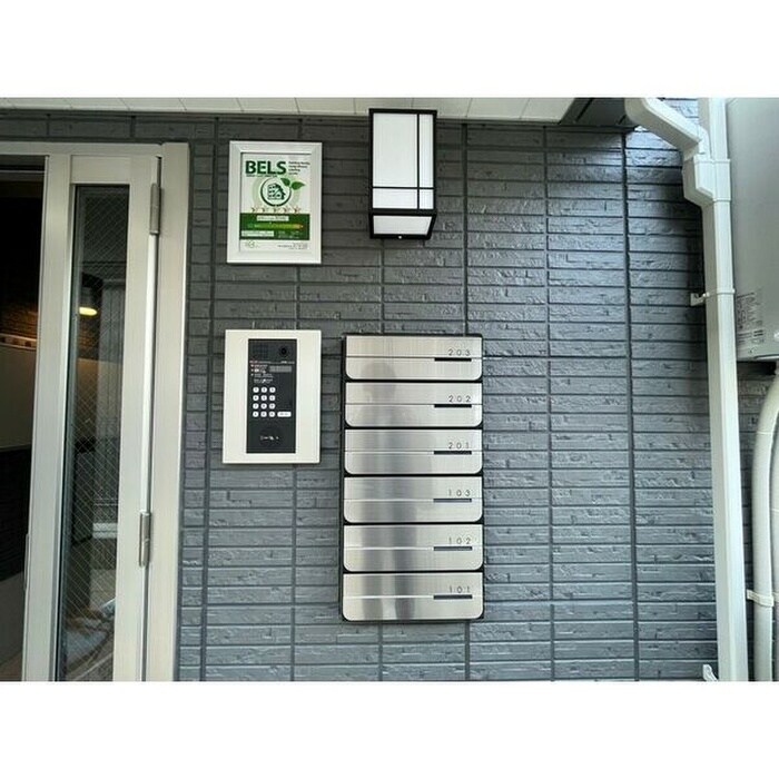 物件外観写真3　(建物設備)