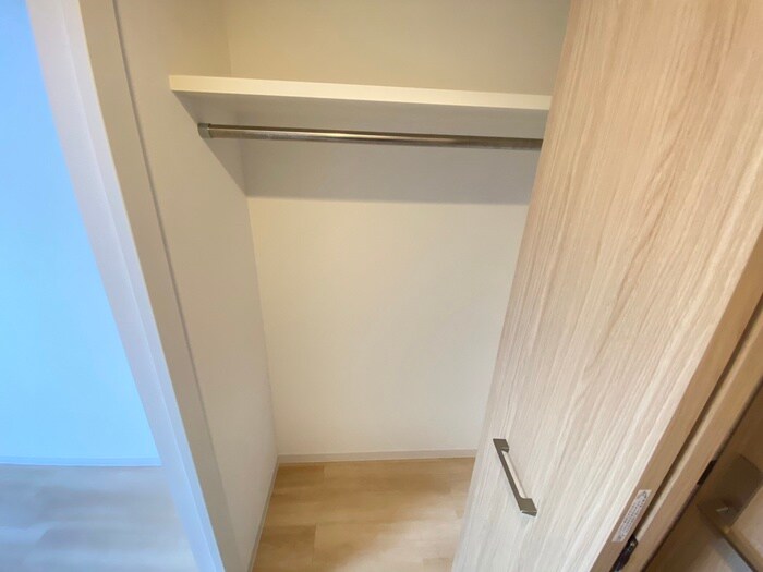 物件内観写真15　(収納)