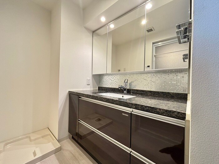 物件内観写真19　(洗面)