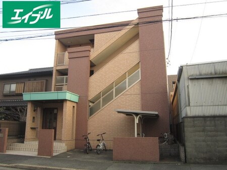 ル・ポミエ外観写真