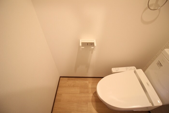 物件内観写真15　(トイレ)