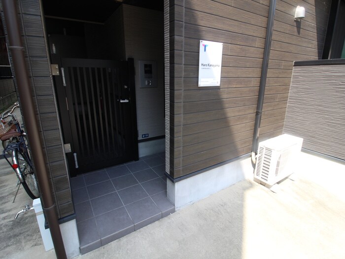 物件外観写真6　(外観写真)