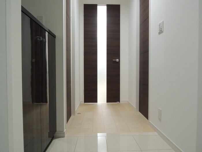 物件内観写真15　(廊下)