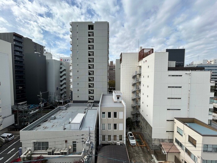 物件内観写真22　(室内からの展望)