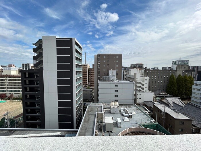 物件内観写真22　(室内からの展望)