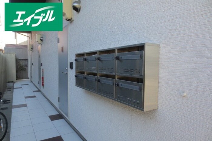 物件外観写真4　(建物設備)