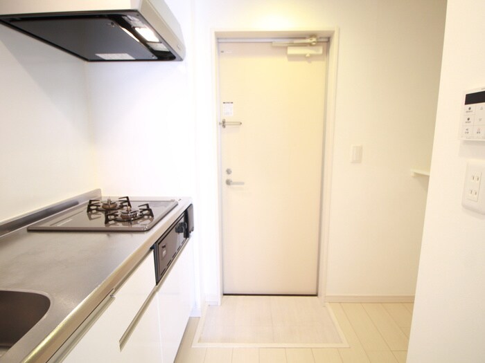 物件内観写真19　(玄関)