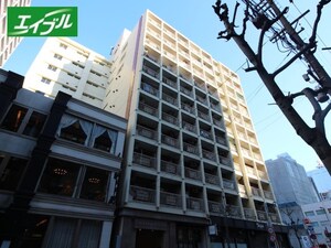 ﾁｻﾝﾏﾝｼｮﾝ桜通久屋(321)外観写真