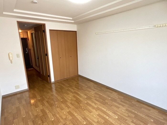 物件内観写真5　(居室)