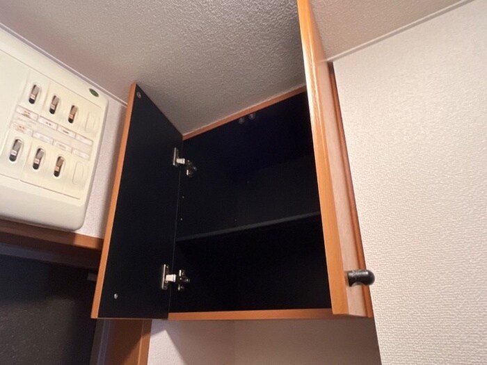 物件内観写真12　(収納)