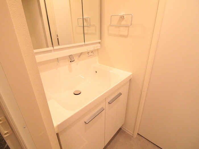 物件内観写真11　(洗面)