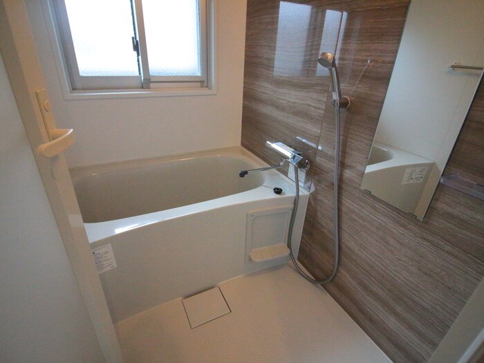 物件内観写真12　(バス／シャワールーム等)