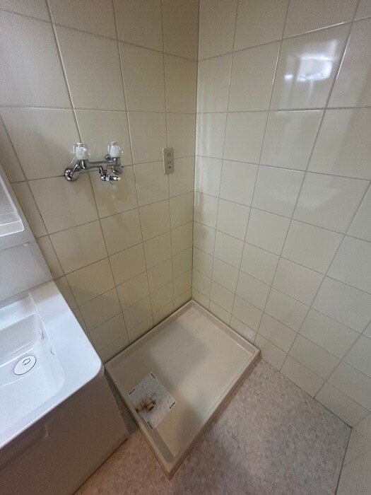 物件内観写真10　(洗濯機置場)