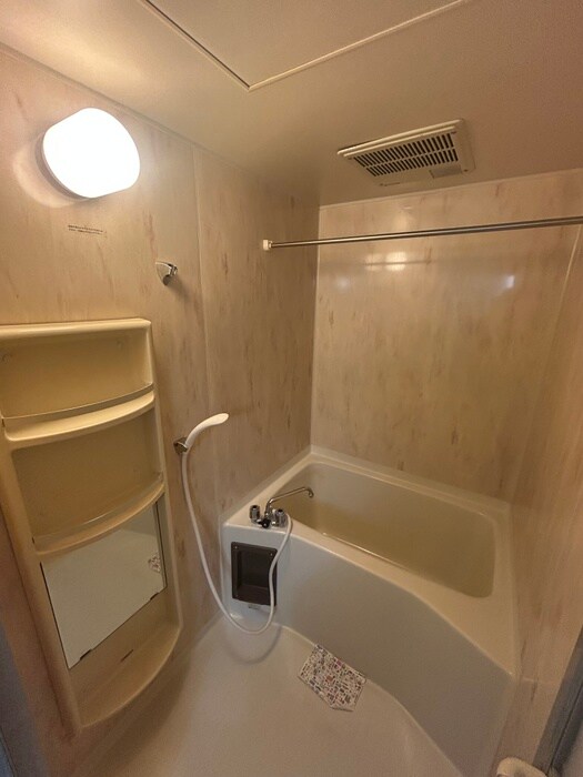 物件内観写真11　(バス／シャワールーム等)