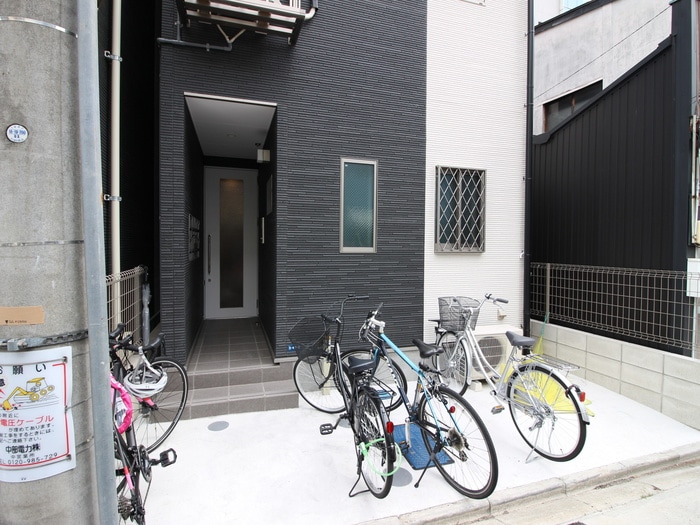 物件外観写真6　(外観写真)