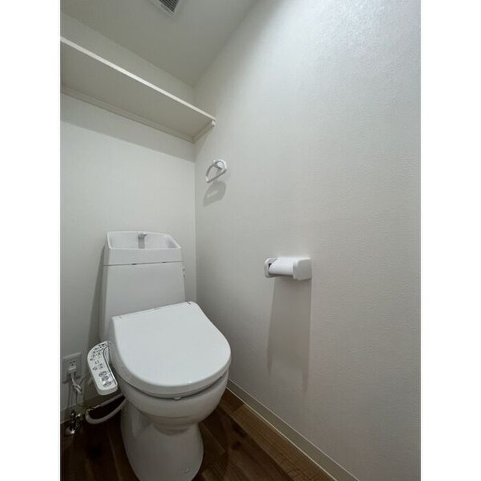 物件内観写真10　(トイレ)