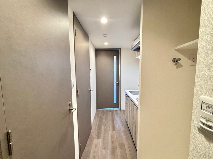 物件内観写真18　(廊下)