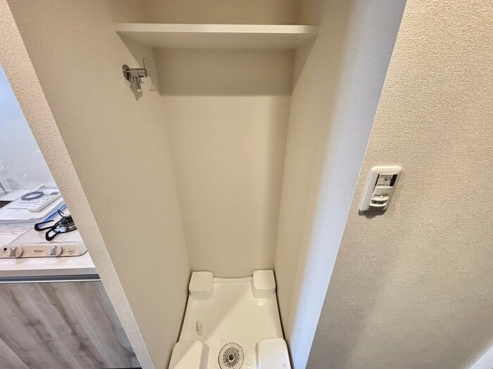 物件内観写真20　(洗濯機置場)