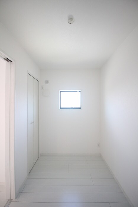 物件内観写真12　(内観写真)