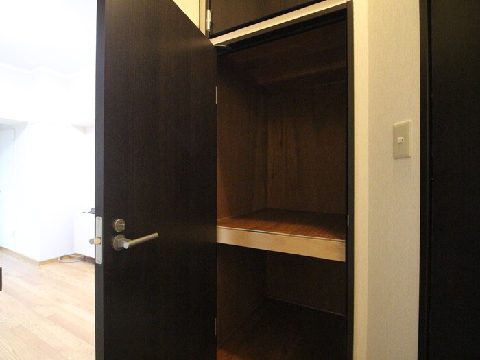 物件内観写真9　(収納)