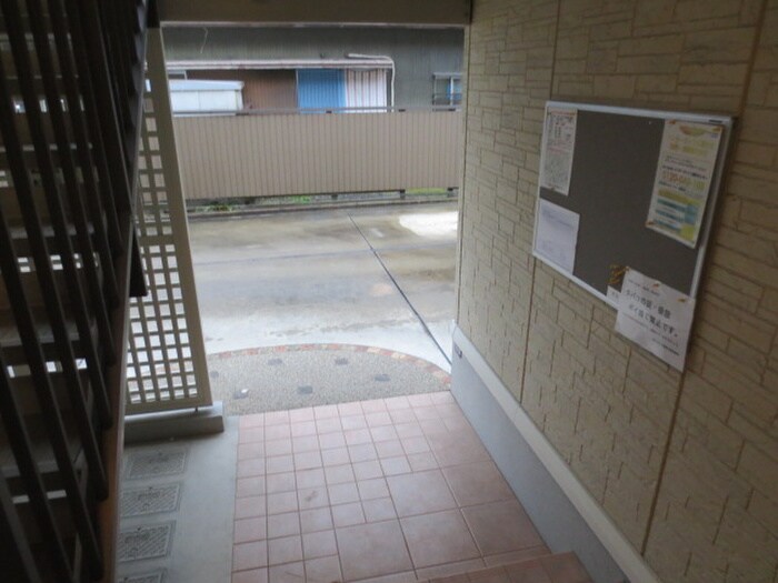 物件外観写真3　(建物設備)