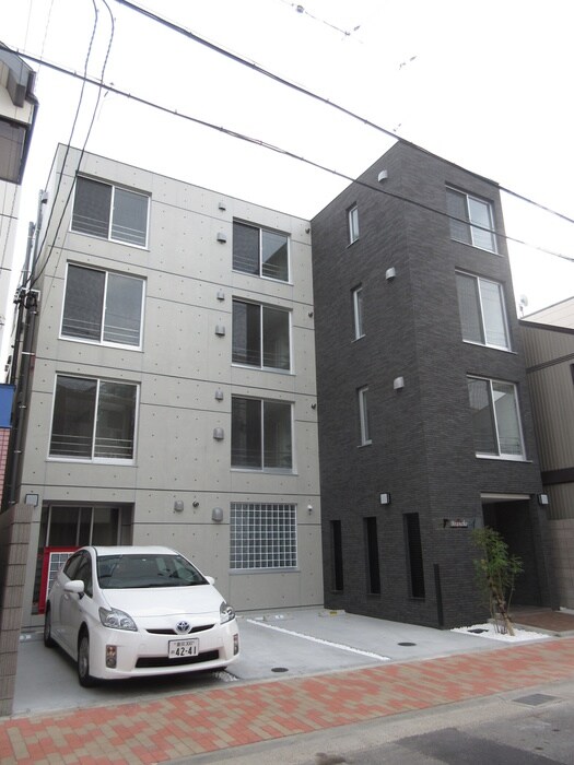 物件外観写真2　(外観写真)