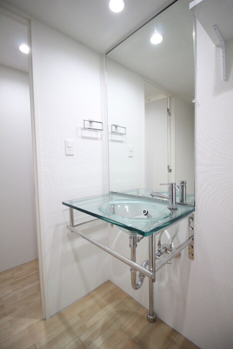 物件内観写真10　(洗面)