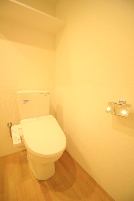 物件内観写真11　(トイレ)