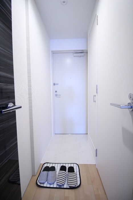 物件内観写真21　(玄関)