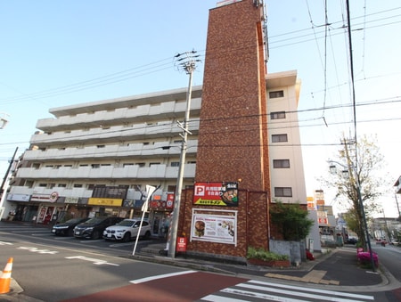 ワイズビル外観写真