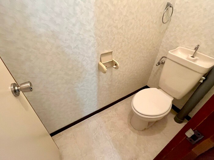 物件内観写真13　(トイレ)