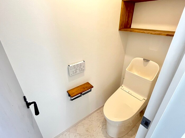 物件内観写真17　(トイレ)