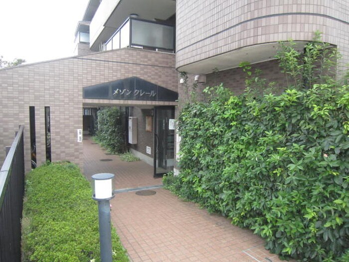 物件外観写真6　(エントランス部分)