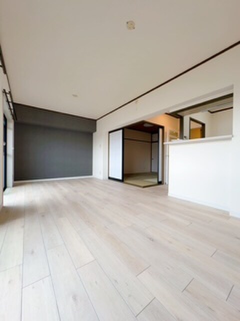 物件内観写真10　(居室)