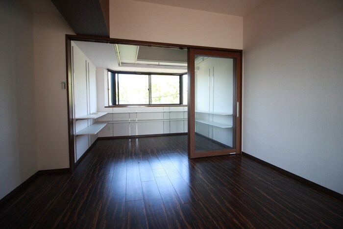 物件内観写真19　(居室)