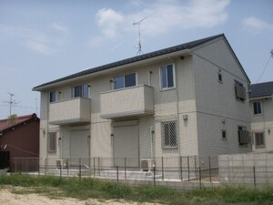 Ｄｅｐａｔｕｒｅ　Ｂ棟外観写真