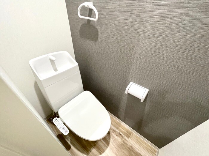 物件内観写真7　(トイレ)