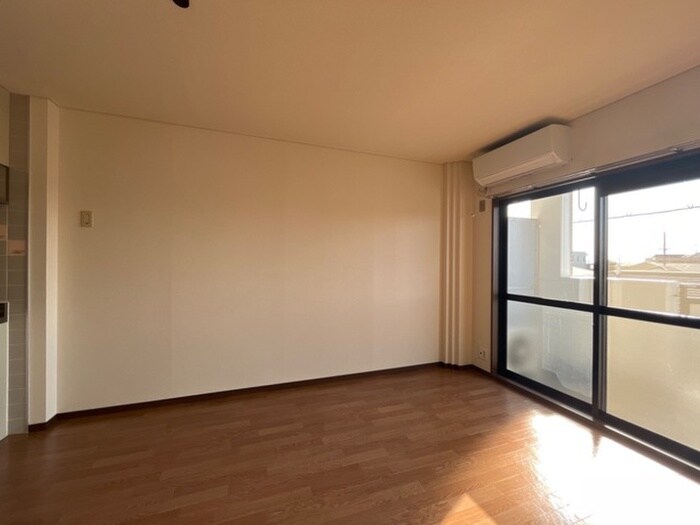 物件内観写真15　(居室)