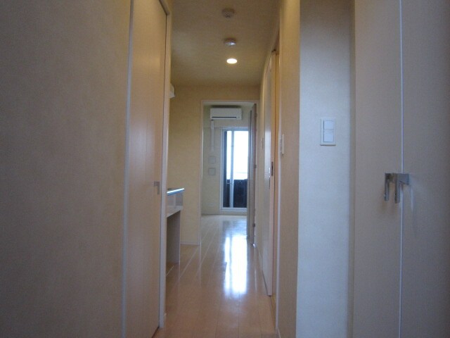 物件内観写真7　(廊下)