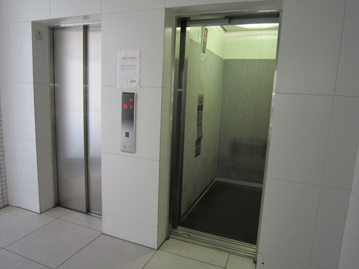 物件外観写真6　(建物設備)