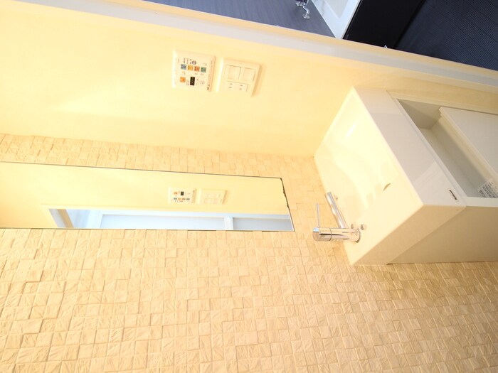 物件内観写真12　(洗面)