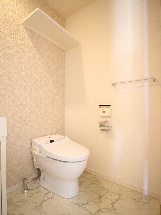 物件内観写真12　(トイレ)