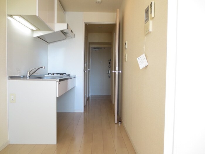 物件内観写真15　(廊下)