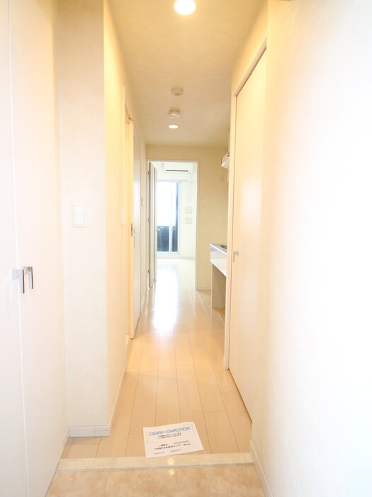 物件内観写真15　(廊下)