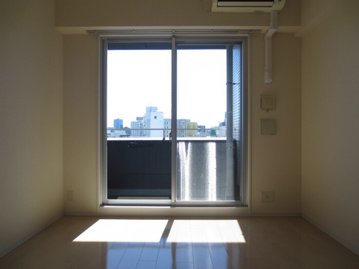 物件内観写真17　(居室)