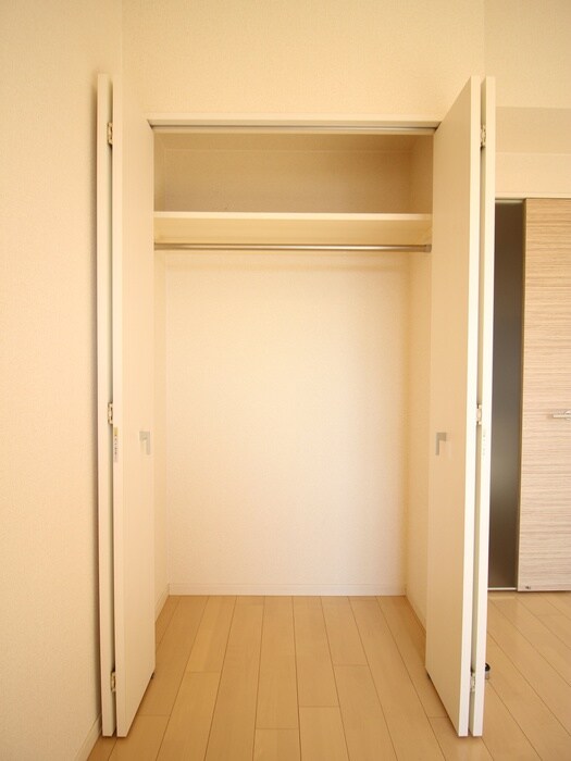 物件内観写真18　(収納)