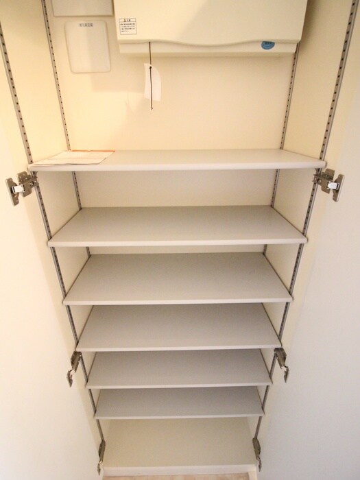 物件内観写真19　(靴箱)